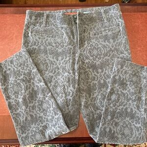 Cartonnier Gray Quilted Jacket Lining with Red Brand Tag